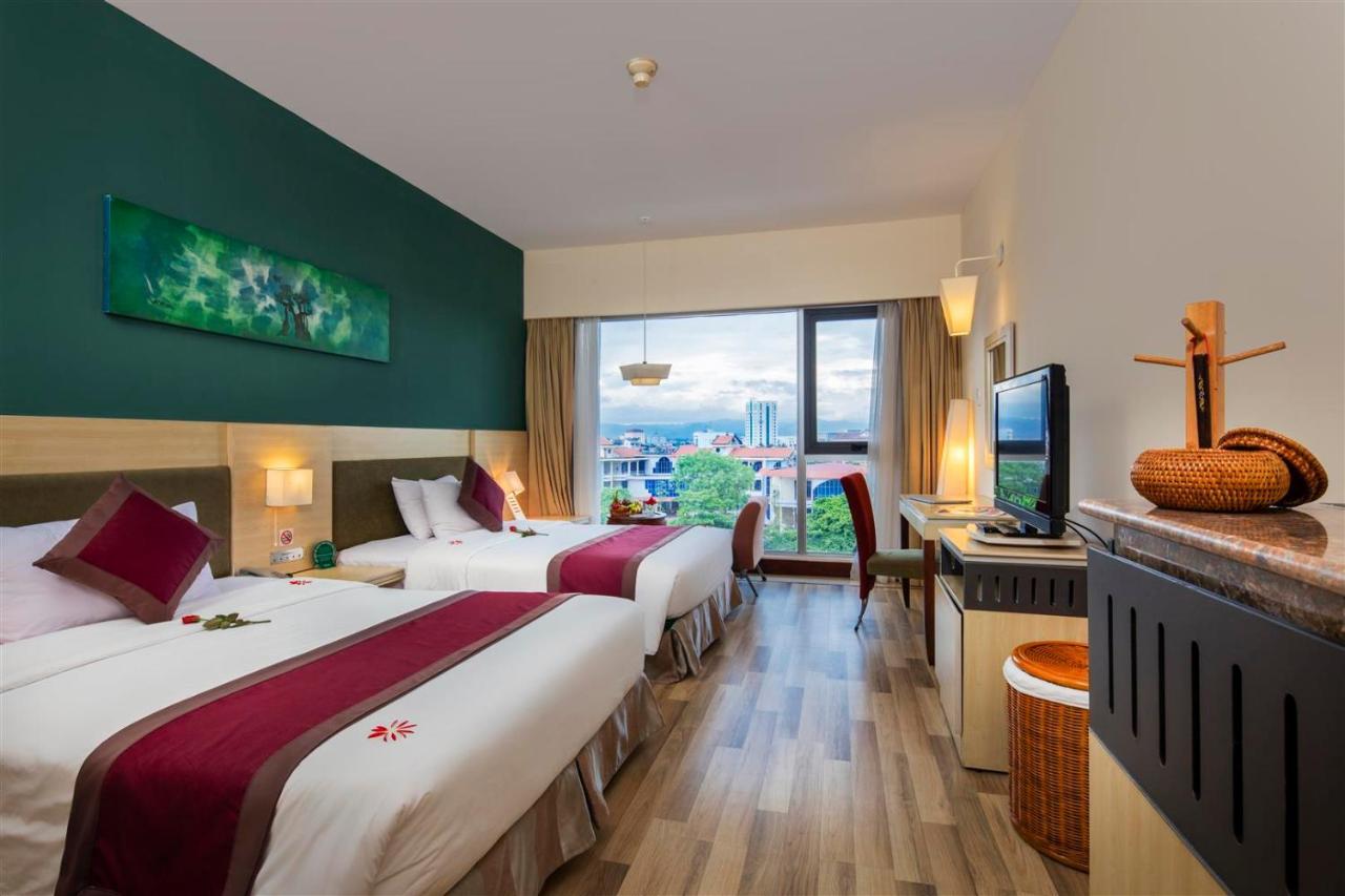 Sai Gon Quang Binh Hotel Ðồng Hới Buitenkant foto