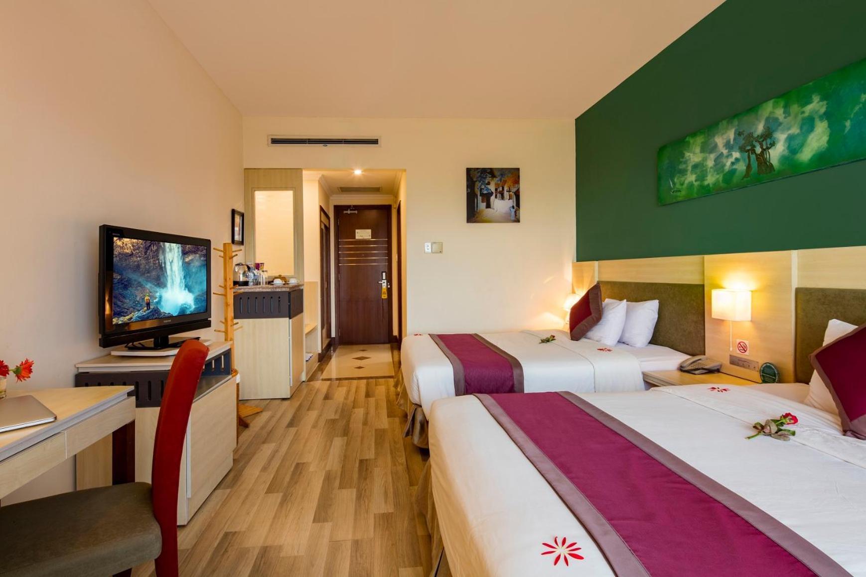 Sai Gon Quang Binh Hotel Ðồng Hới Buitenkant foto