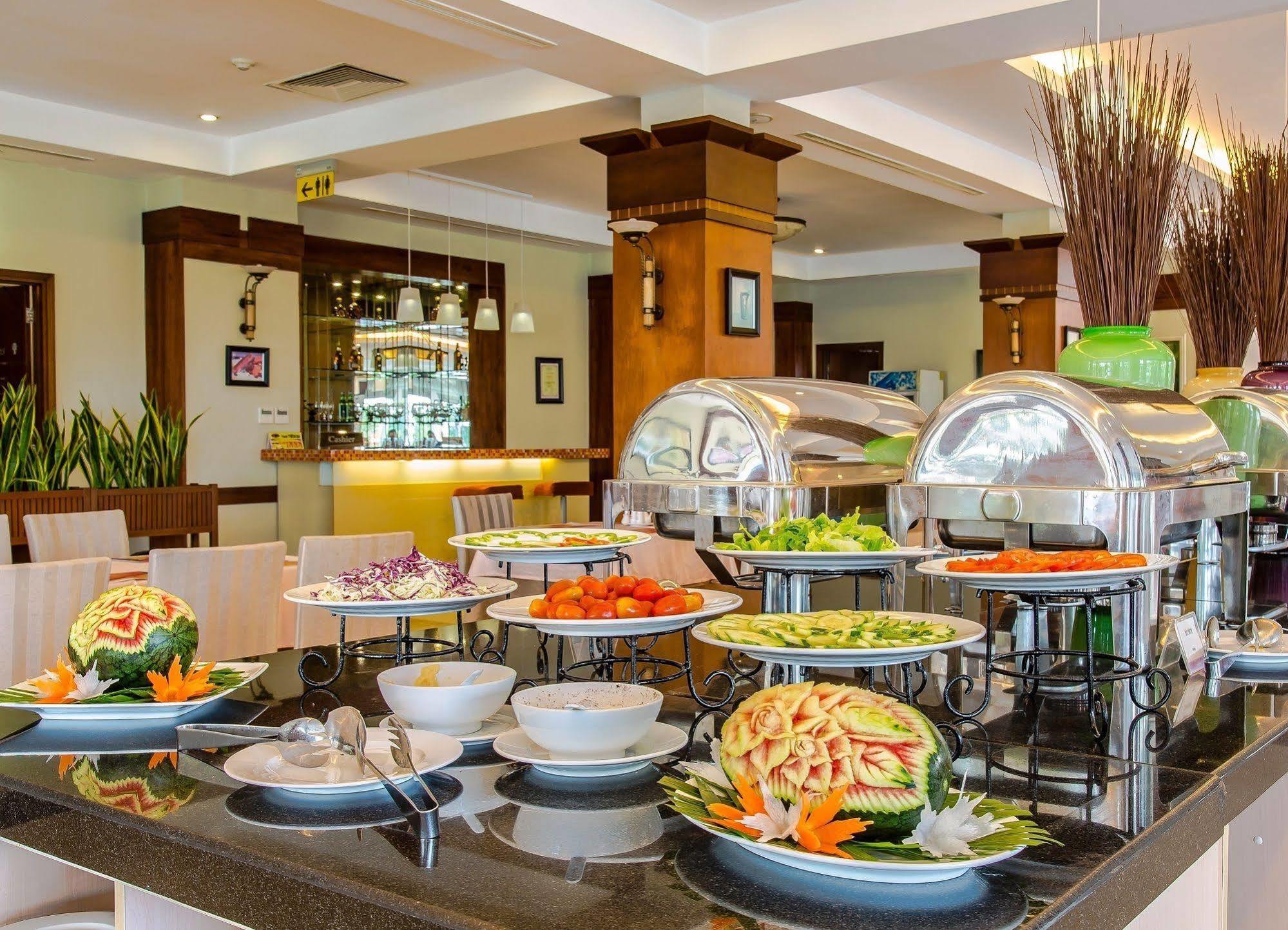 Sai Gon Quang Binh Hotel Ðồng Hới Buitenkant foto